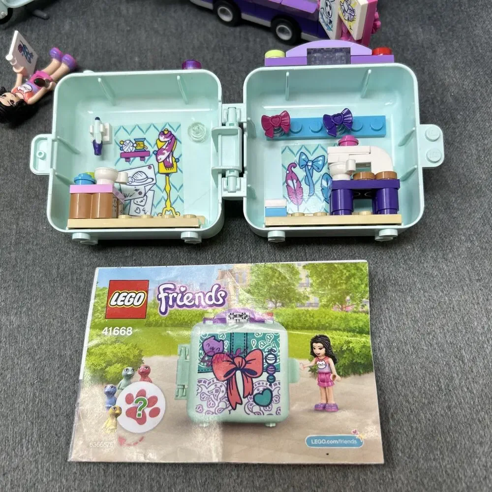 LEGO Friends Emma’s Art Stand 41332 & Fashion Cube 41668 Building Sets + Manual